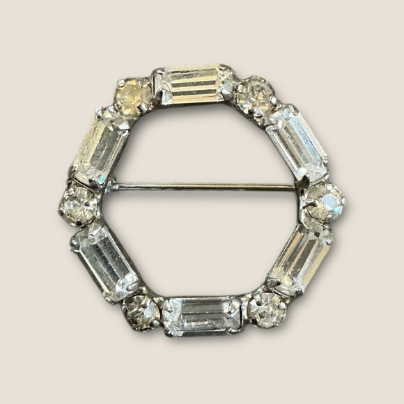 Vintage Hexagonal Rhinestone Brooch Silver-Tone 1 Inch Diameter - Picture 2 of 5
